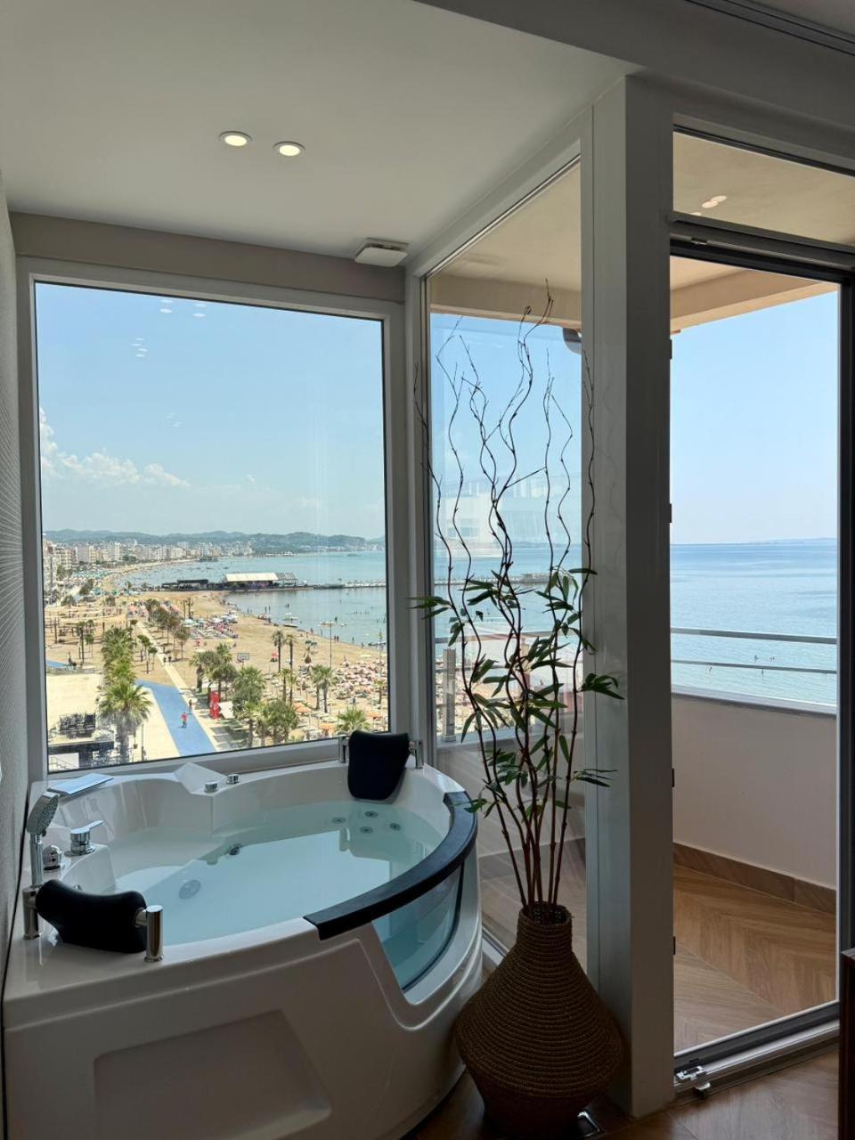Gent's Luxury